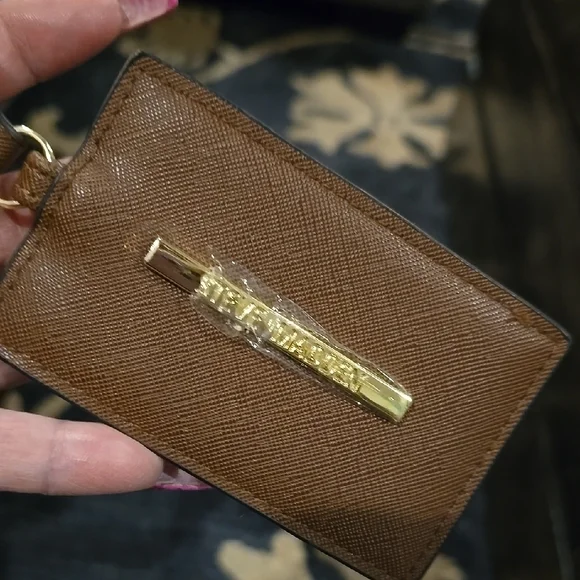 Steve Madden Brown and Black Logo Duffel Bag - Picture 12 of 12